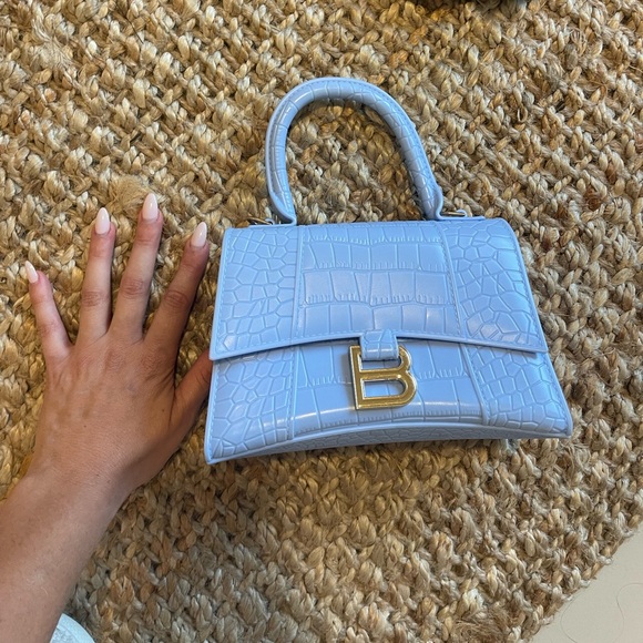 Mini B purse - Picture 6 of 13